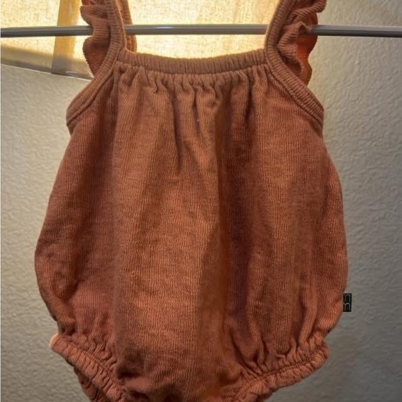Kids Rust Orange Ruffled Matching Set - Picture 1 of 1